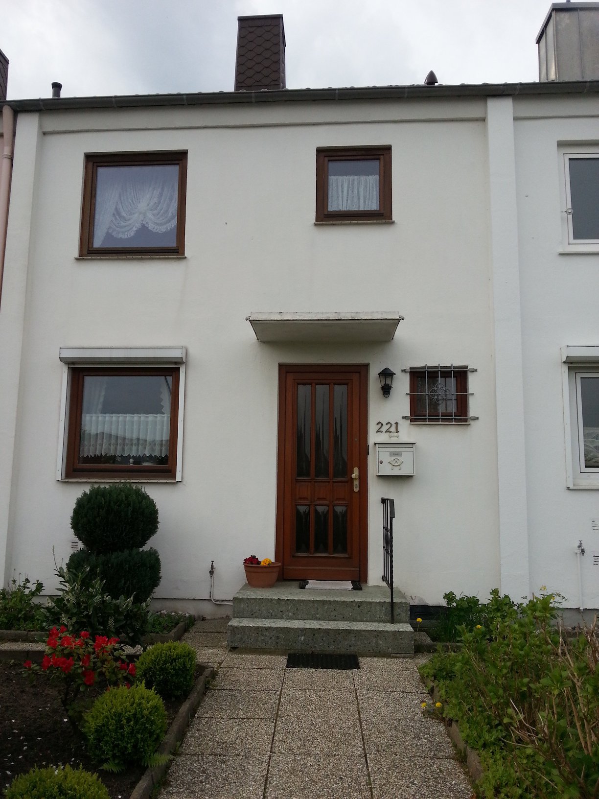 Foto Mittelreihenhaus in Hamburg Slldorf