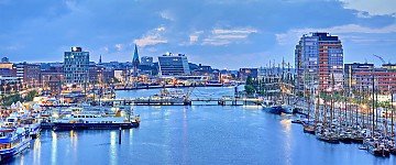 Kieler F�rde mit Ost und Westufer in Abendstimmung - Makler Kiel