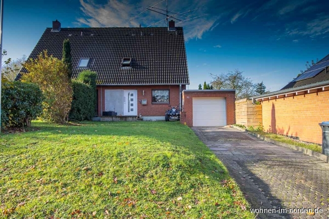 Haus von der Strae Doppelhaushlfte Kiel