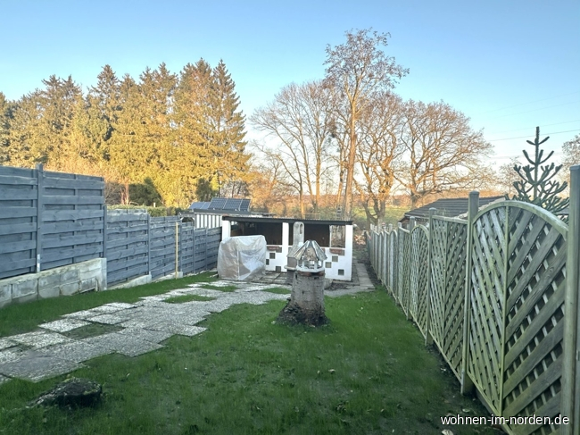 Garten Doppelhaush�lfte Schwentinental