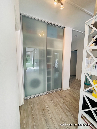 Einbauschrank Flur Etagenwohnung Kiel / Dsternbrook