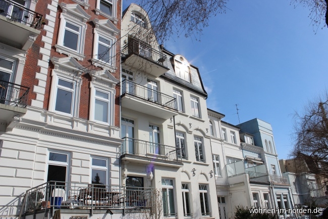 Strassenansicht Dachgeschosswohnung Hamburg / Eimsbttel