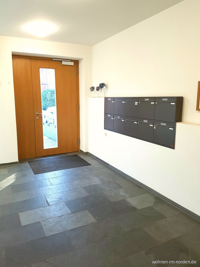 Hauseingang Etagenwohnung Kiel