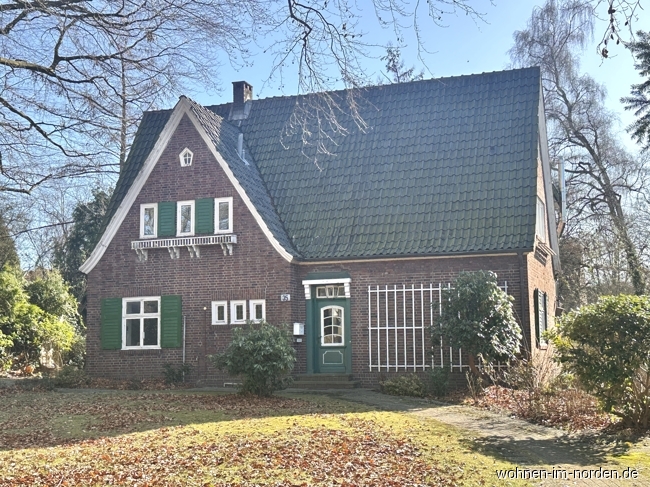 Blick von der Stra�e Villa Hamburg / Lokstedt