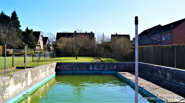 Schwimmbecken Doppelhaushlfte Hohenwestedt