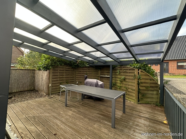 erdachte Terrasse Zweifamilienhaus Molfsee