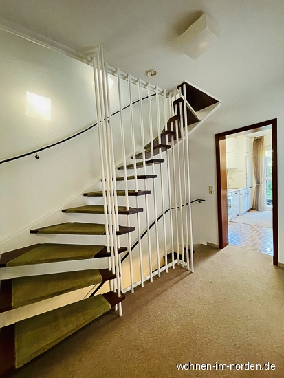 Treppe ins Obergeschoss Reihenendhaus Kronshagen