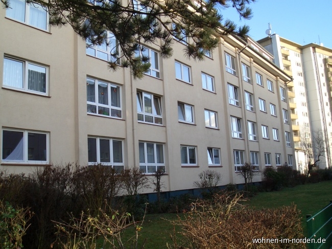 Vorderseite/ Sd Wohnung Wedel