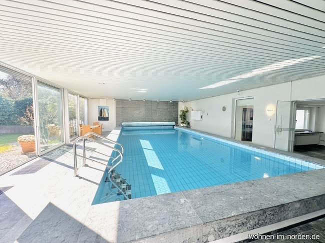 Schwimmhalle Einfamilienhaus Altenholz