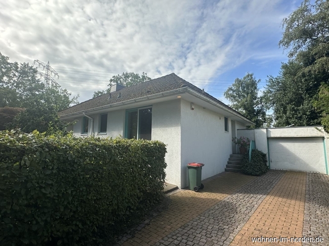 Auffahrt Bungalow Hamburg / Rissen