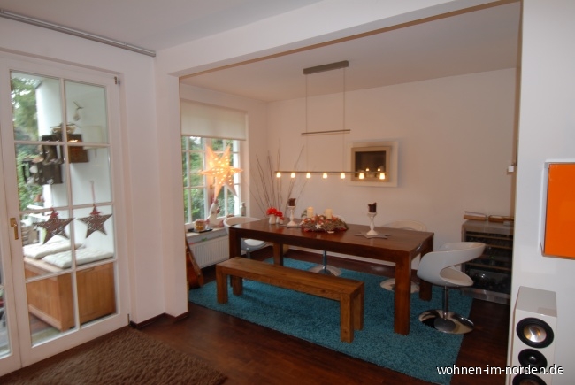 Essecke/Wohnzimmer Stadthaus Hamburg / Rissen