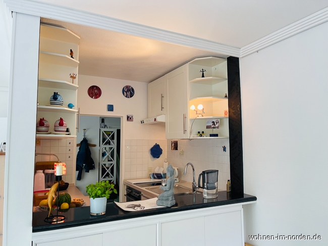 Kche vom Wohnzimmer aus Etagenwohnung Kiel / Dsternbrook
