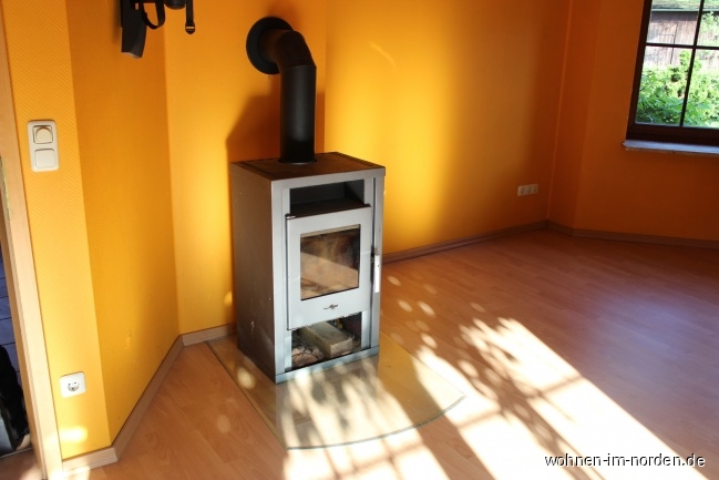 Dnischer Ofen im Wohnzimmer Einfamilienhaus Tostedt / Todtglsingen