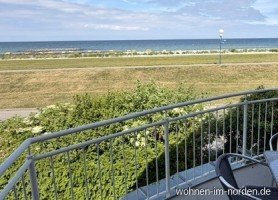 Hauptbild Sch�nberger Strand: Erste Reihe am Deich- Helle Ferienwohnung mit freiem Blick auf die Ostsee