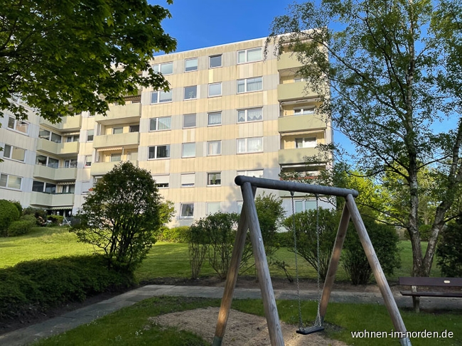 Blick vom Spielplatz auf die Wohnung Etagenwohnung Kiel Elmschenhagen