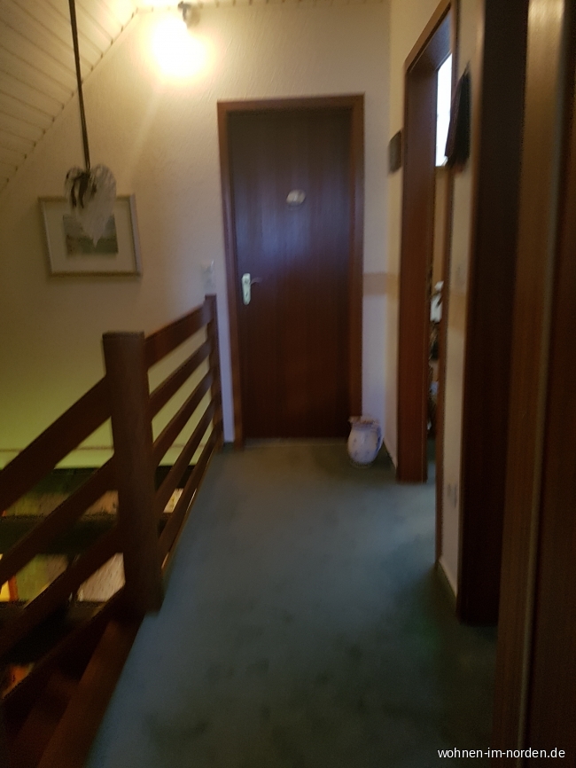 Flur OG Einfamilienhaus Schnkirchen
