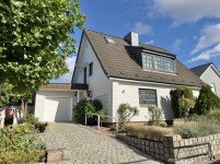 Hauptbild Neum�nster-Wittorf: Familienfreundliches Haus mit Platz f�r Kinder, Hobbys und Homeoffice