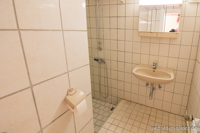 Bad im Keller Einfamilienhaus Kiel / Ellerbek
