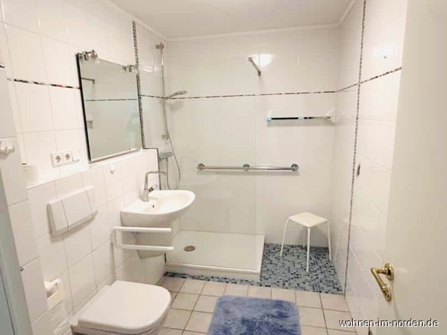 Bad Dachgeschosswohnung Bordesholm