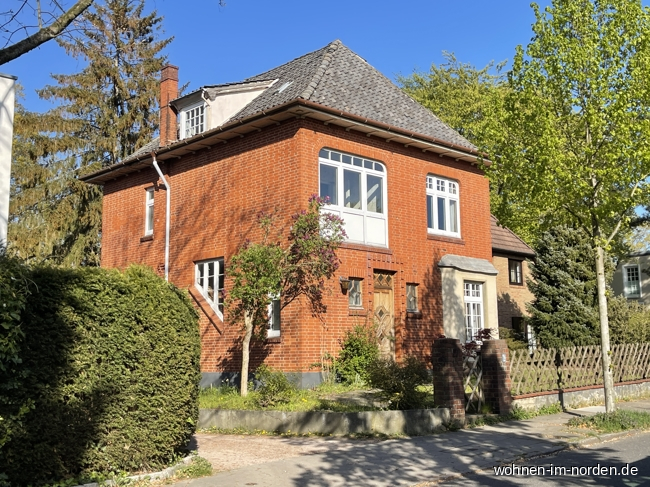 Straenansicht Stadthaus Hamburg / Slldorf