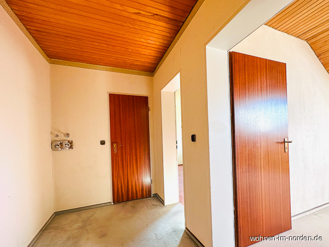 Flur obere Etage Maisonettewohnung Kiel / Friedrichsort