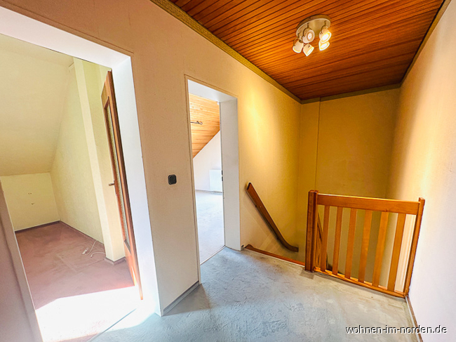 Flur obere Etage Maisonettewohnung Kiel / Friedrichsort