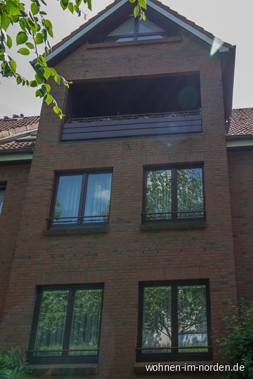 Wohnung von der Strae aus gesehen Maisonettewohnung Schenefeld