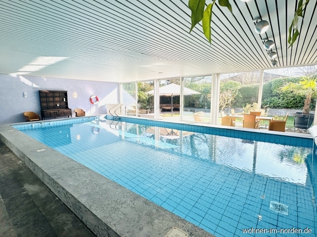 Schwimmhalle Einfamilienhaus Altenholz