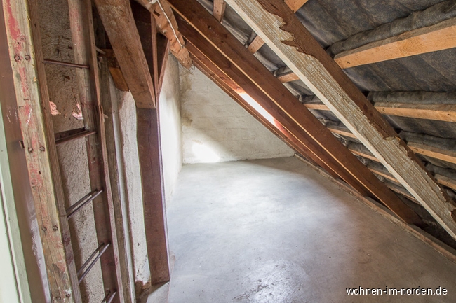 Dachboden Einfamilienhaus Kiel / Ellerbek