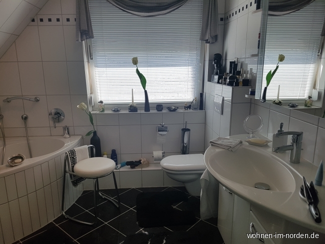 Bad OG Einfamilienhaus Schnkirchen