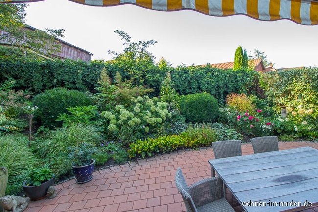 Blick vom Wohnzimmer auf die Terrasse Doppelhaushlfte Molfsee