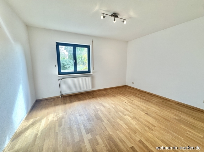Zimmer 2 Erdgeschoss Einfamilienhaus Kiel / Suchsdorf