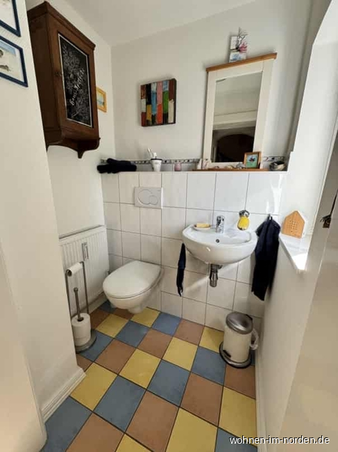 Gste-WC unten Villa Kiel / Hassee