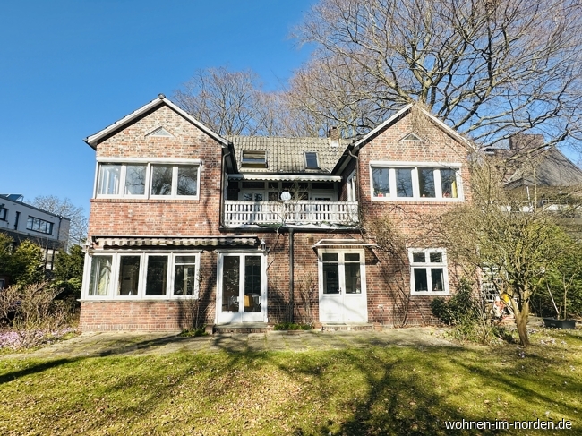 Blick vom Garten Villa Hamburg / Lokstedt