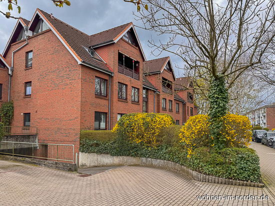 Straenansicht Maisonettewohnung Schenefeld