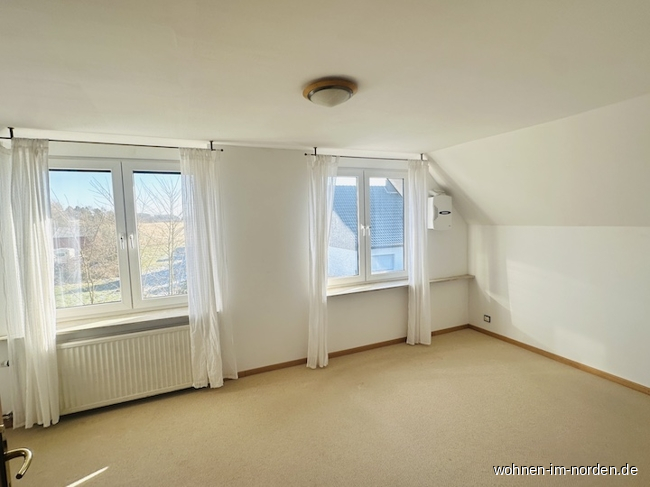 Zimmer 1 Obergeschoss Einfamilienhaus Blumenthal