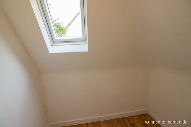 Kammer Dachgeschosswohnung Hamburg / Lokstedt