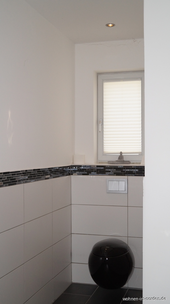 WC im Badezimmer Dachgeschosswohnung Barmstedt