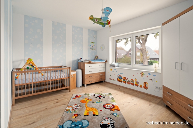 Kinderzimmer im Obergeschoss Einfamilienhaus Horst (Holstein)