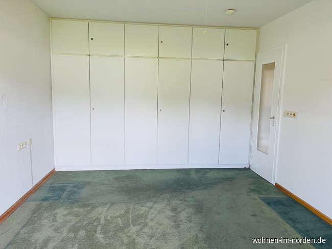 Einbauschrank in Zimmer 1 Reihenendhaus Kronshagen