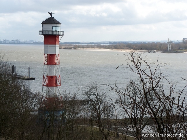 Wittenberger Leuchtturm Stadthaus Hamburg / Rissen