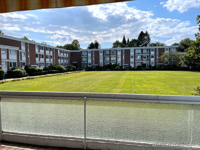 Blick aus dem Schlafzimmer Maisonettewohnung Hamburg / Schnelsen