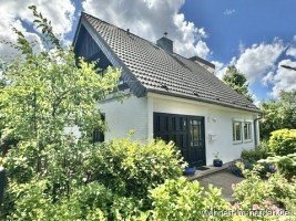 Hauptbild Heikendorf - Liebevoll unterhaltenes EFH mit naturnahem Garten nahe der Kieler F�rde