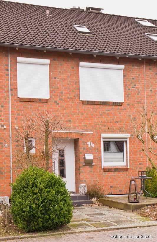 Vorderansicht Reihenmittelhaus Trittau