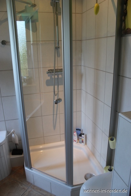 Bad Erdgeschosswohnung Hamburg / Rissen
