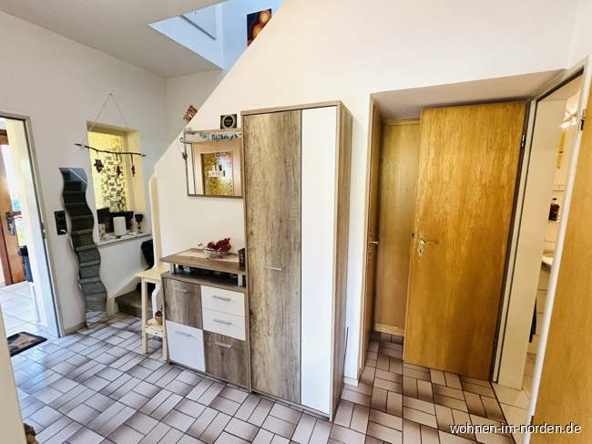 Flur Erdgeschoss Altbau Zweifamilienhaus Molfsee