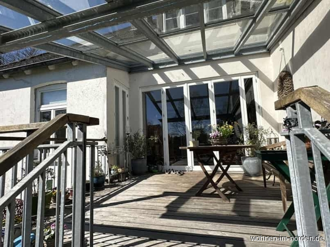 Veranda Villa Kiel / Hassee