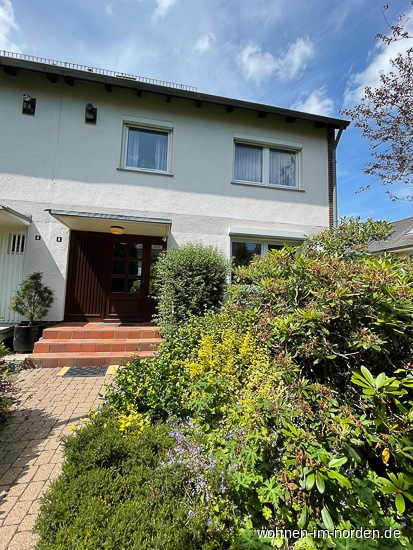 Vorderansicht Reihenendhaus Kronshagen