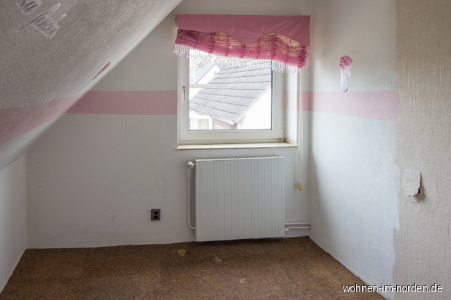 Zimmer OG Einfamilienhaus Schnkirchen