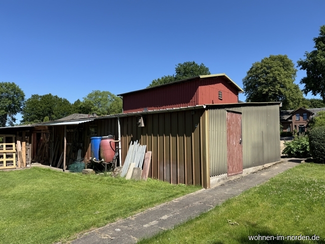 Garten mit Schuppen Einfamilienhaus Brammer